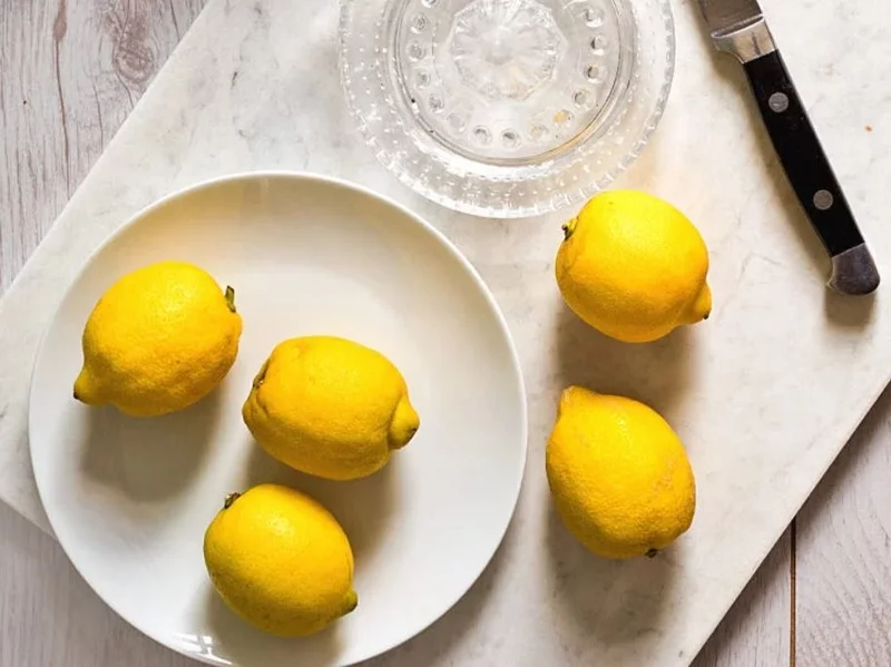 Wie kann man Leber entgiften Zitronensaft trinken