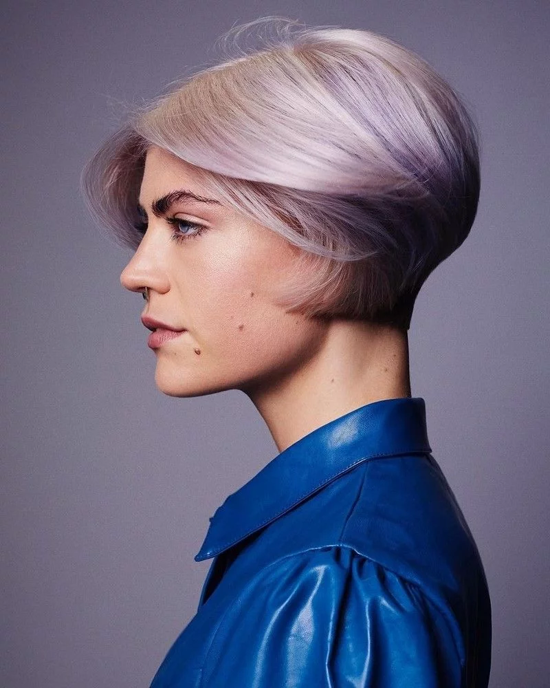 Färbetechnik Haare Haarfarbe Violett