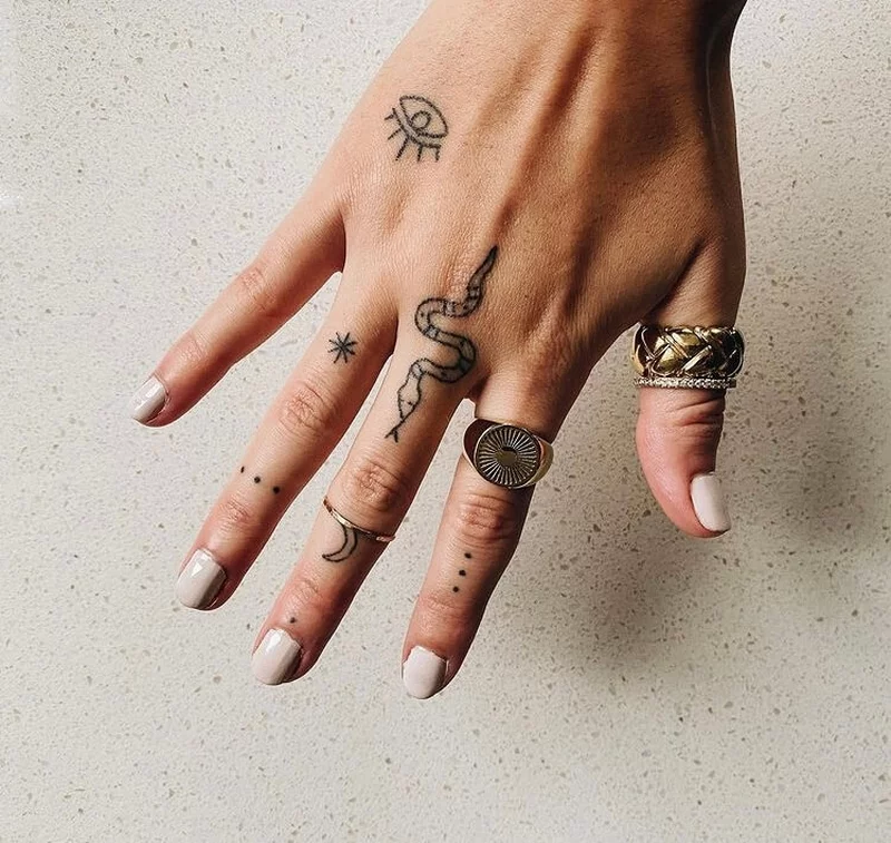Finger Tattoos Ideen Frauen Handschmuck