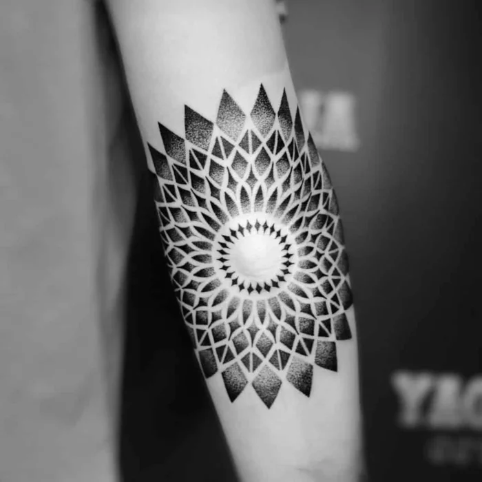 mandala dotwork tattoo