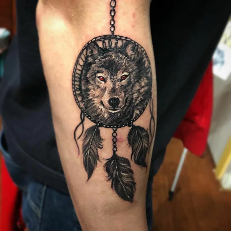 traumfaenger tattoo wolf