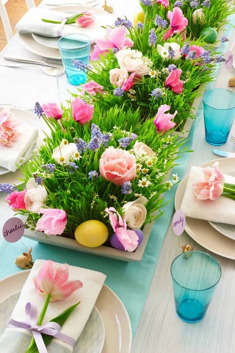 Blumendekoration Tisch Tischdeko zu Ostern selber machen
