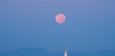 Mond - natürliche Orientierung für Seefahrer 
