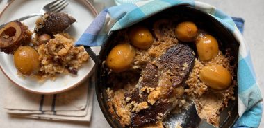 Fleisch mit Reis und Edelkastanien 