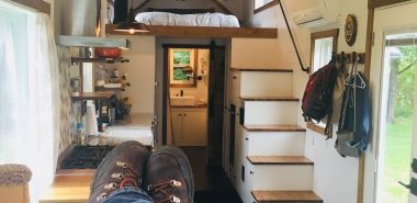 Blick ins Innere des Tiny Houses