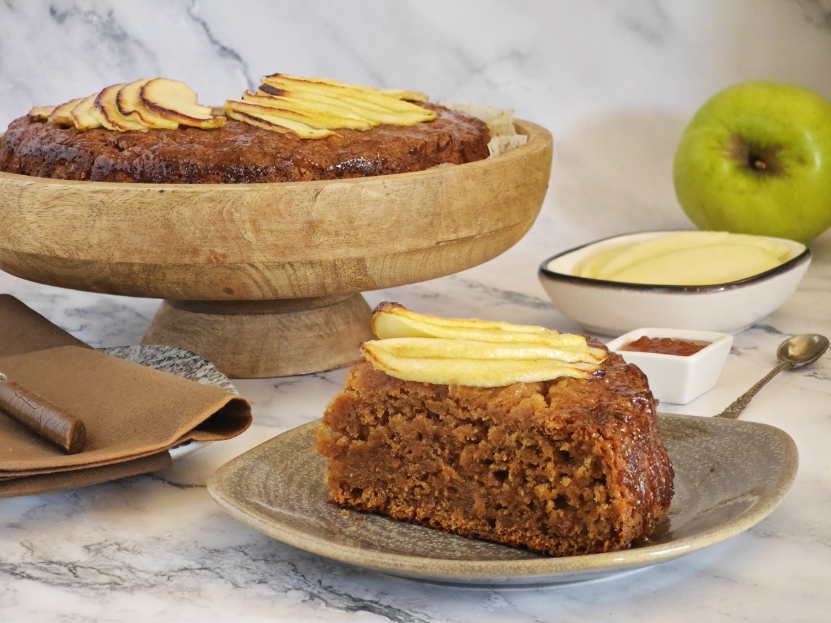 lecker, aber auch gut verdaulich - Apfelkuchen mit Apfelscheiben